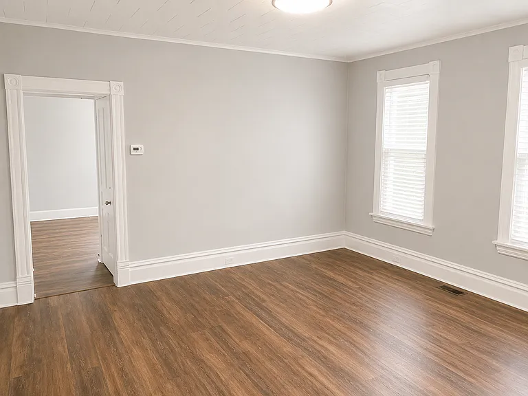 708 Coit Ave NE — Photo 7