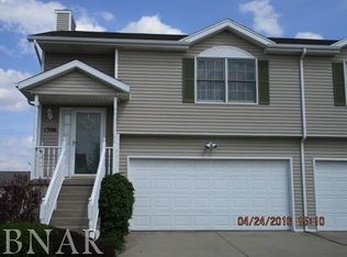 1306 Henry St, Normal, IL 61761