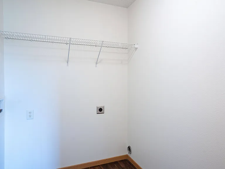 Bismarck, ND Sierra Ridge Apartments | 32C | Laundry