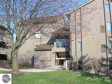 2nd image of 5536 Golfview Ct