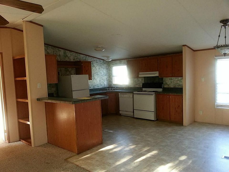 1st image of 1209 Fair Oaks Dr