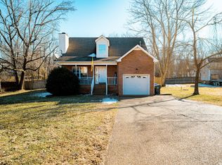 102 N Aztec Dr, White House, TN 37188