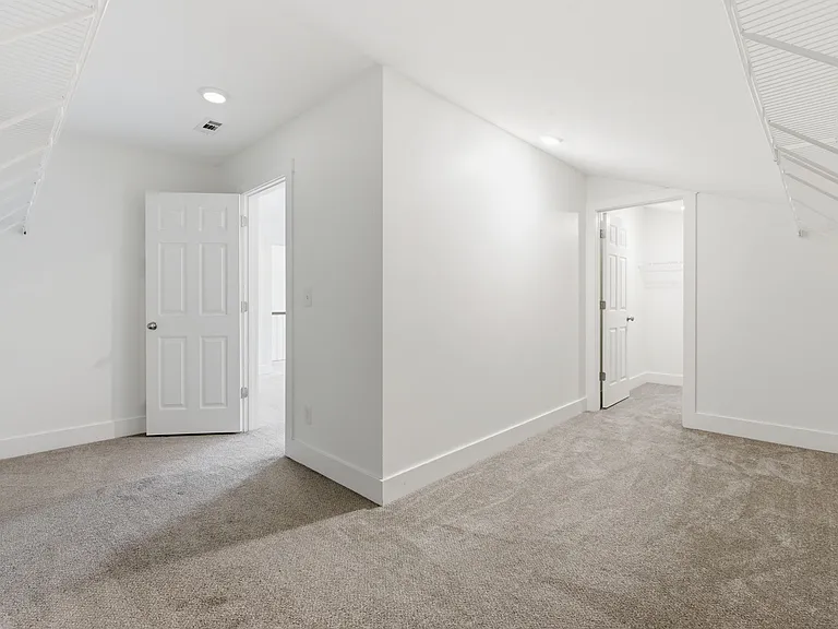 2350 Terrace View Cir SW — Photo 35