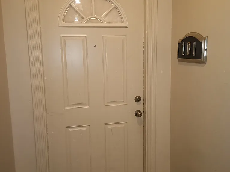 416 W Lewis St #101 — Photo 15