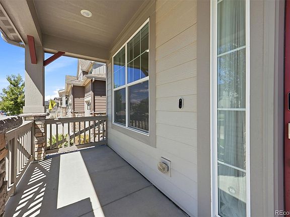 3rd image of 875 Snowberry Avenue