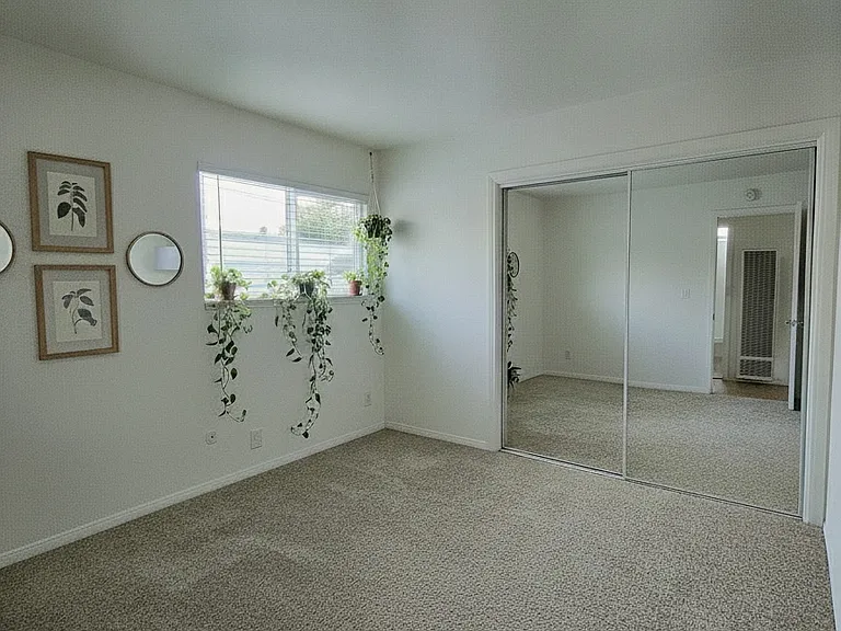 25206 Bigelow Rd #1 — Photo 6