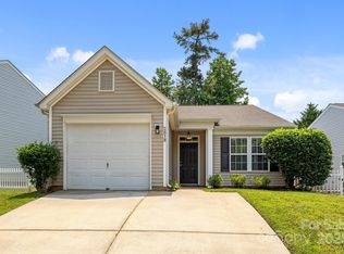 2618 Oasis Ln, Charlotte, NC 28214