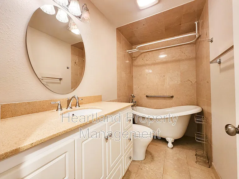 906 S Rancho Santa Fe Rd #D — Photo 6