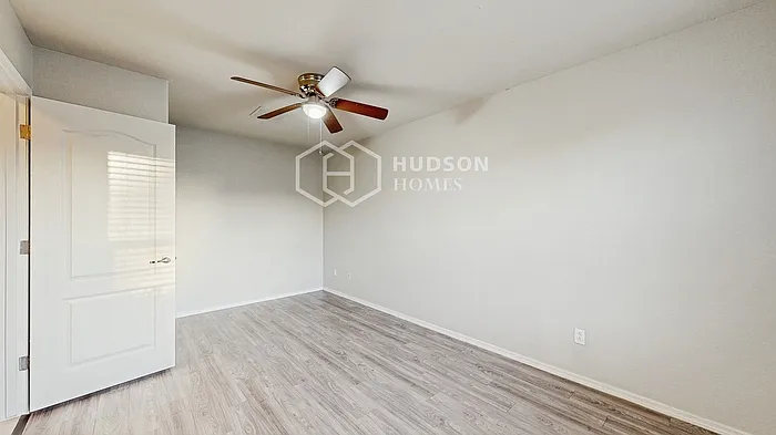 37978 N Beverly Ave — Photo 14