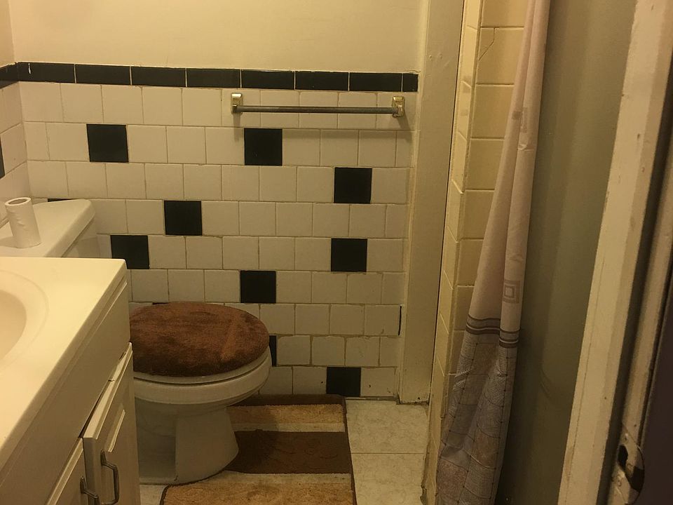 1st image of 22329 113th Dr