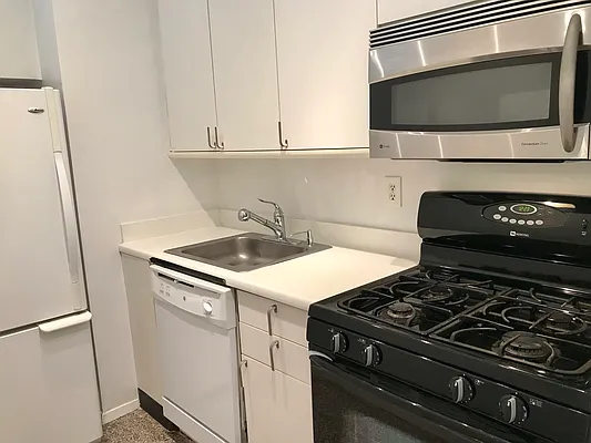 Rented by Brown Harris Stevens | media 3
