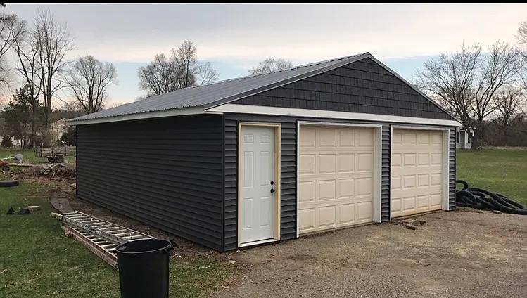 3 bed, 1350 sqft, $3,000 — Photo 2