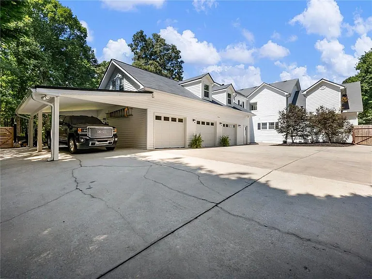 3965 Hamilton View Way — Photo 69