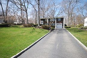 3rd image of 23 Bunny Ln