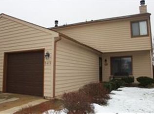 2412 Morrissey Park Dr, Champaign, IL