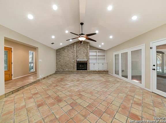 4th image of 12842 Castle Bend St