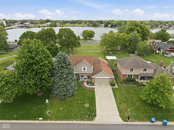 2nd image of 115 Morse Landing Dr