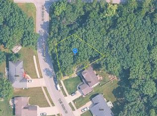 12605 Tall Oaks Dr, Cedar Lake, IN