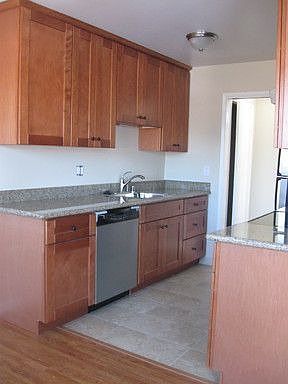 2nd image of 1608 Hollenbeck Ave APT 10