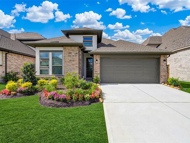 9624 Mount Brewer Ln — Photo 3