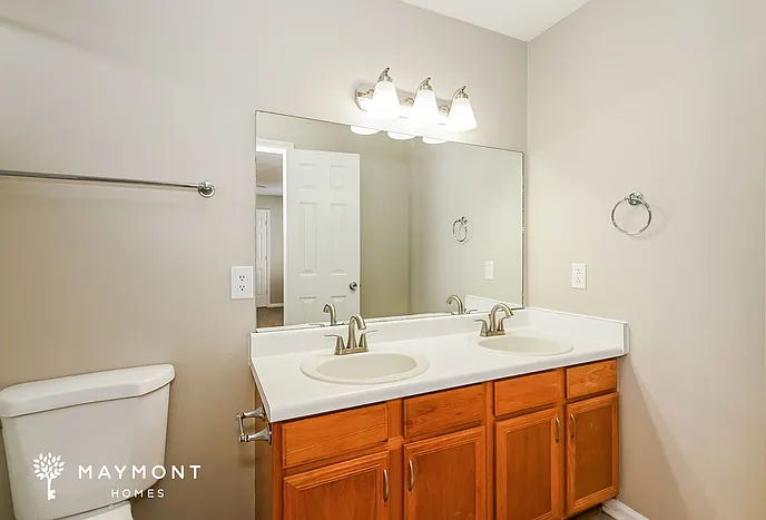 515 Cedar Park Cir — Photo 11