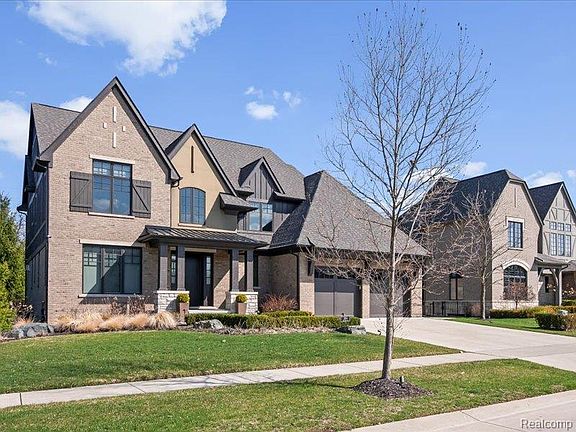 4th image of 3824 Poppleton Ct