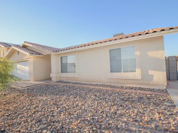8642 E 24th Ln, Yuma, AZ 85365