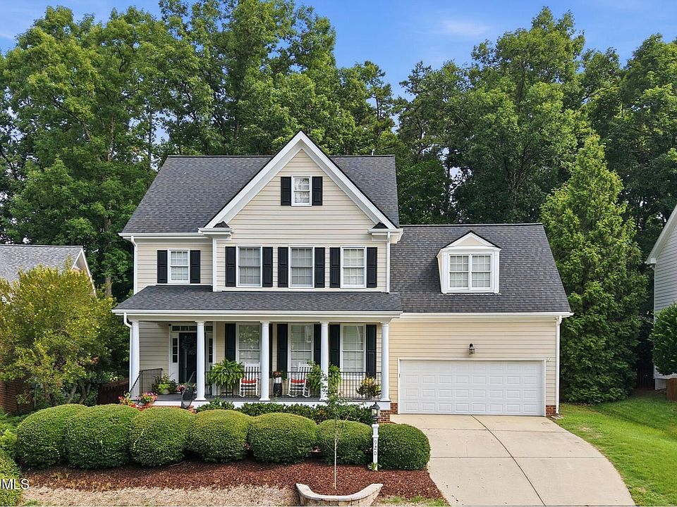 1st image of 920 Walkertown Dr