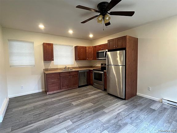 4th image of 73 Webster Ave #A
