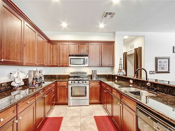 5th image of 16726 Nicklaus Dr Unit 54
