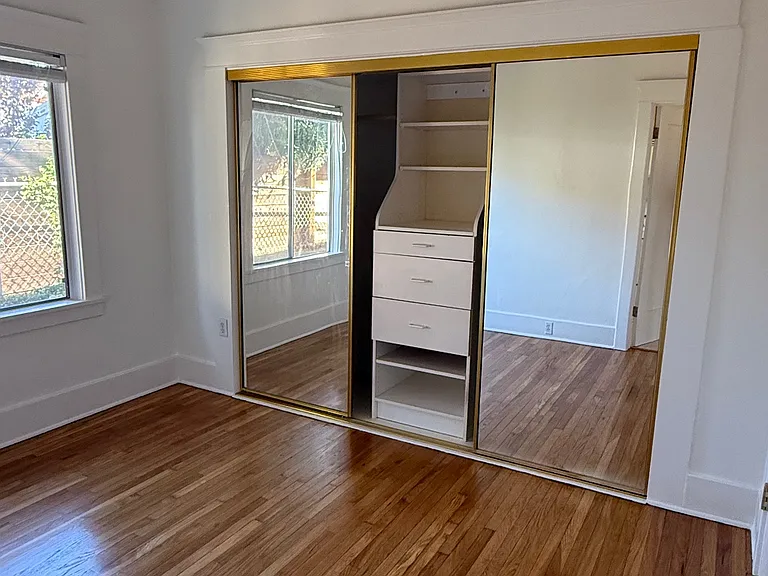 401 E Foothill Blvd #105 — Photo 9