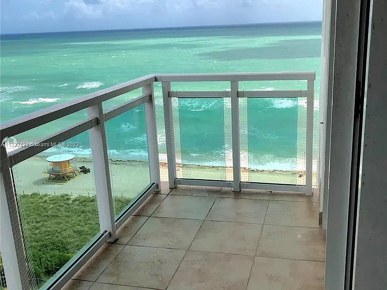 6917 Collins Ave #1204 — Photo 1
