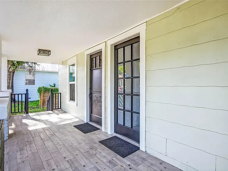 809 E Baker St #A — Photo 5