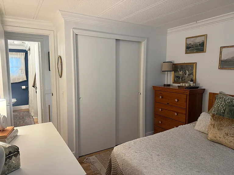 4144 Royal Manor Blvd — Photo 3