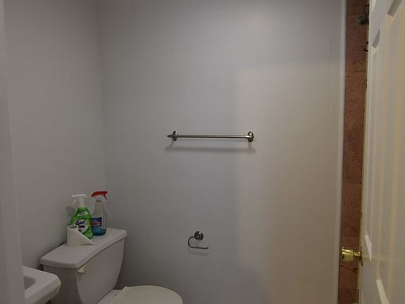 5th image of 156 Orchard St APT 3D