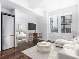 116 John St