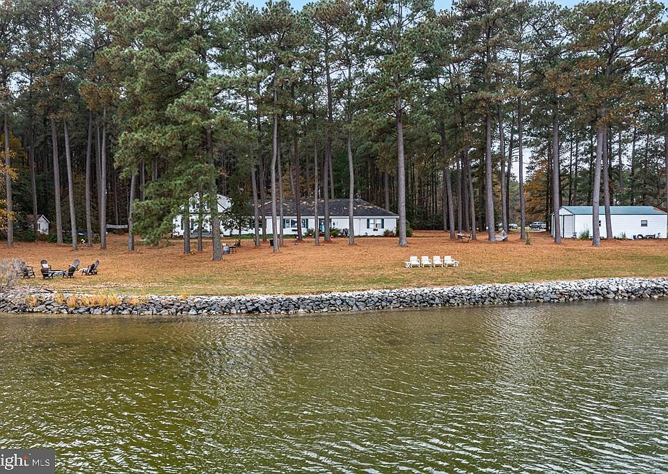 1st image of 405 Courtney Ln