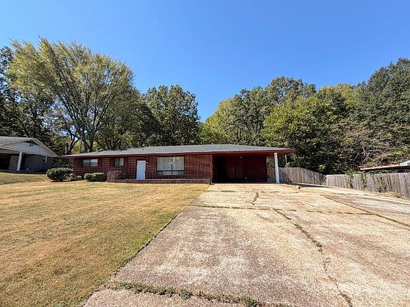 2nd image of 2543 Patterson Dr
