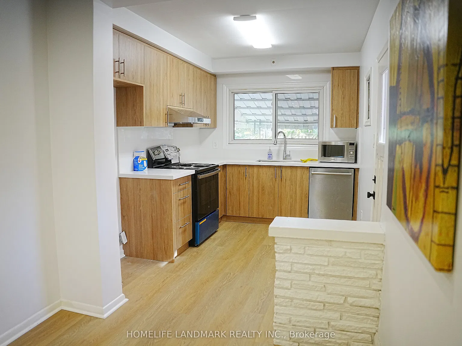 3 bed, $4,200 — Photo 3