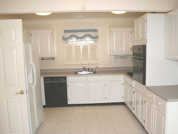 5th image of 13108 Pennypacker Ln