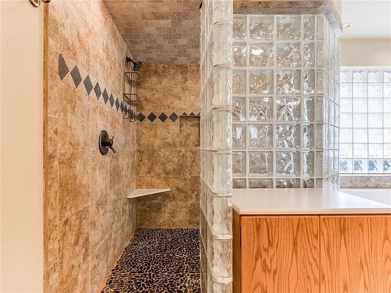4908 Arbuckle Dr — Photo 22