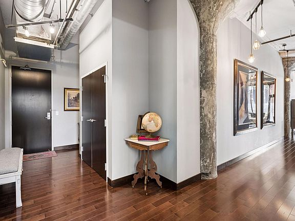 4th image of 618 Washington Ave N Suite 301
