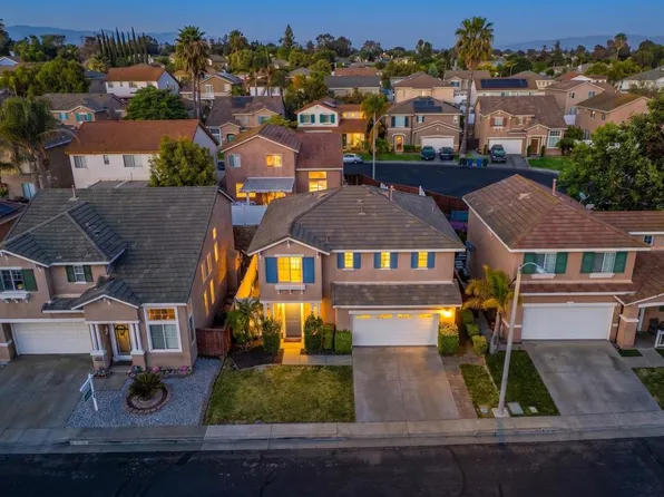 42132 Orange Blossom Dr, Temecula, CA 92591