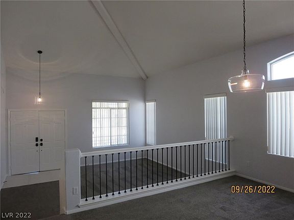 3rd image of 1010 Rose River Ct