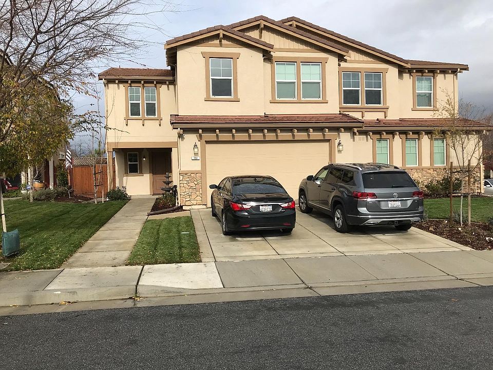 1st image of 151 Azzuro Ct