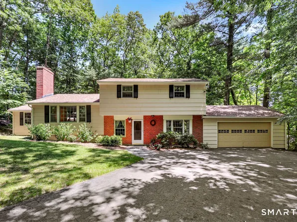 18 Foxridge Lane, Avon, CT 06001