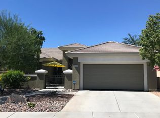 37983 Pineknoll Ave, Palm Desert, CA 92211