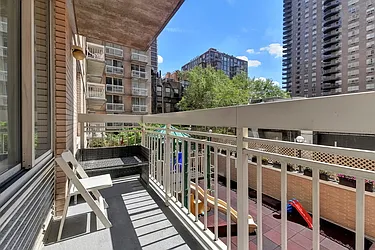 Rented by Brown Harris Stevens