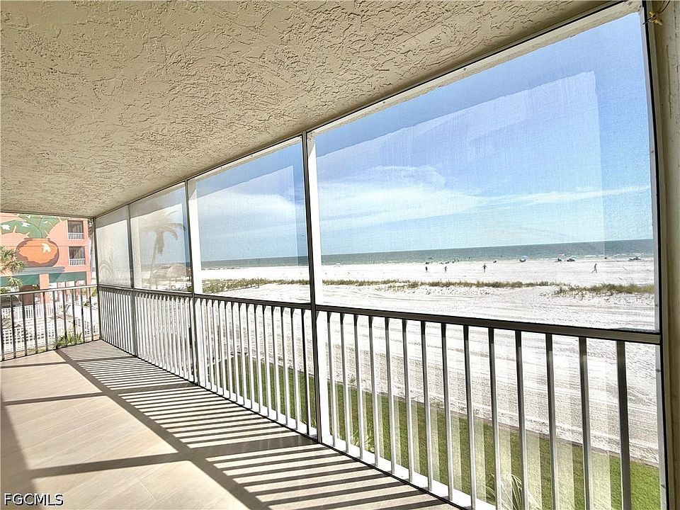 1st image of 500 Estero Blvd APT 195