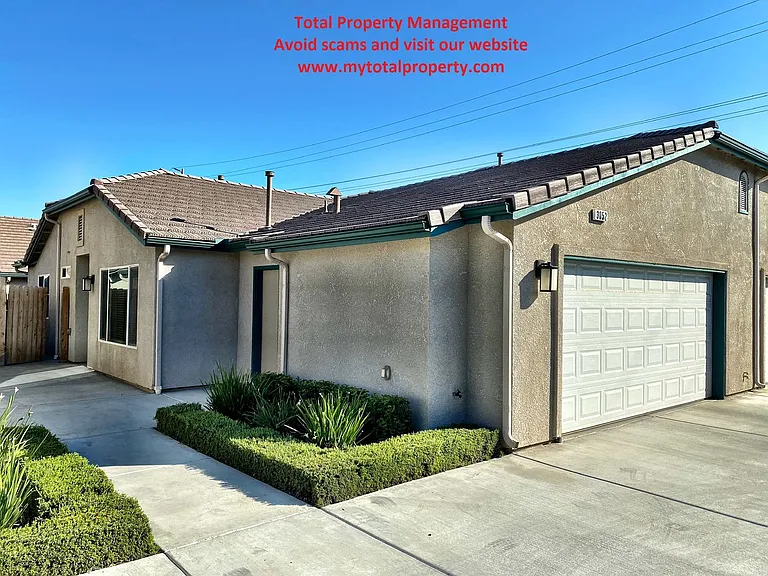 3050 Bright St — Photo 1